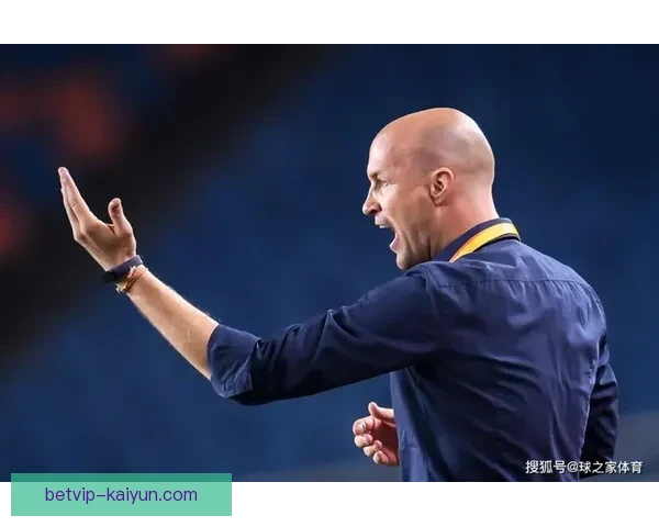 克鲁伊夫足球哲学影响下的球队表现持续提升，战术思路备受关注